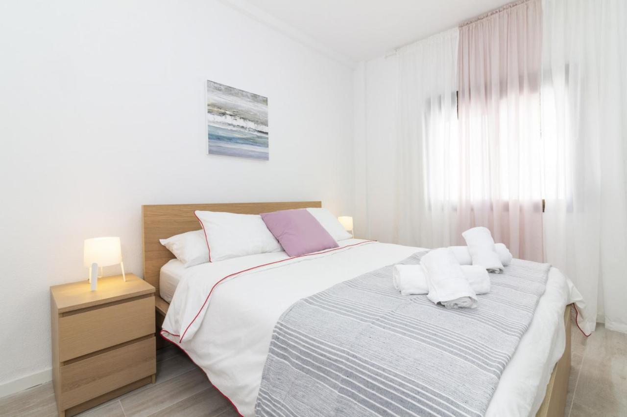 Homeforguest Amplio Apartamento En El Centro De Santa Cruz ภายนอก รูปภาพ
