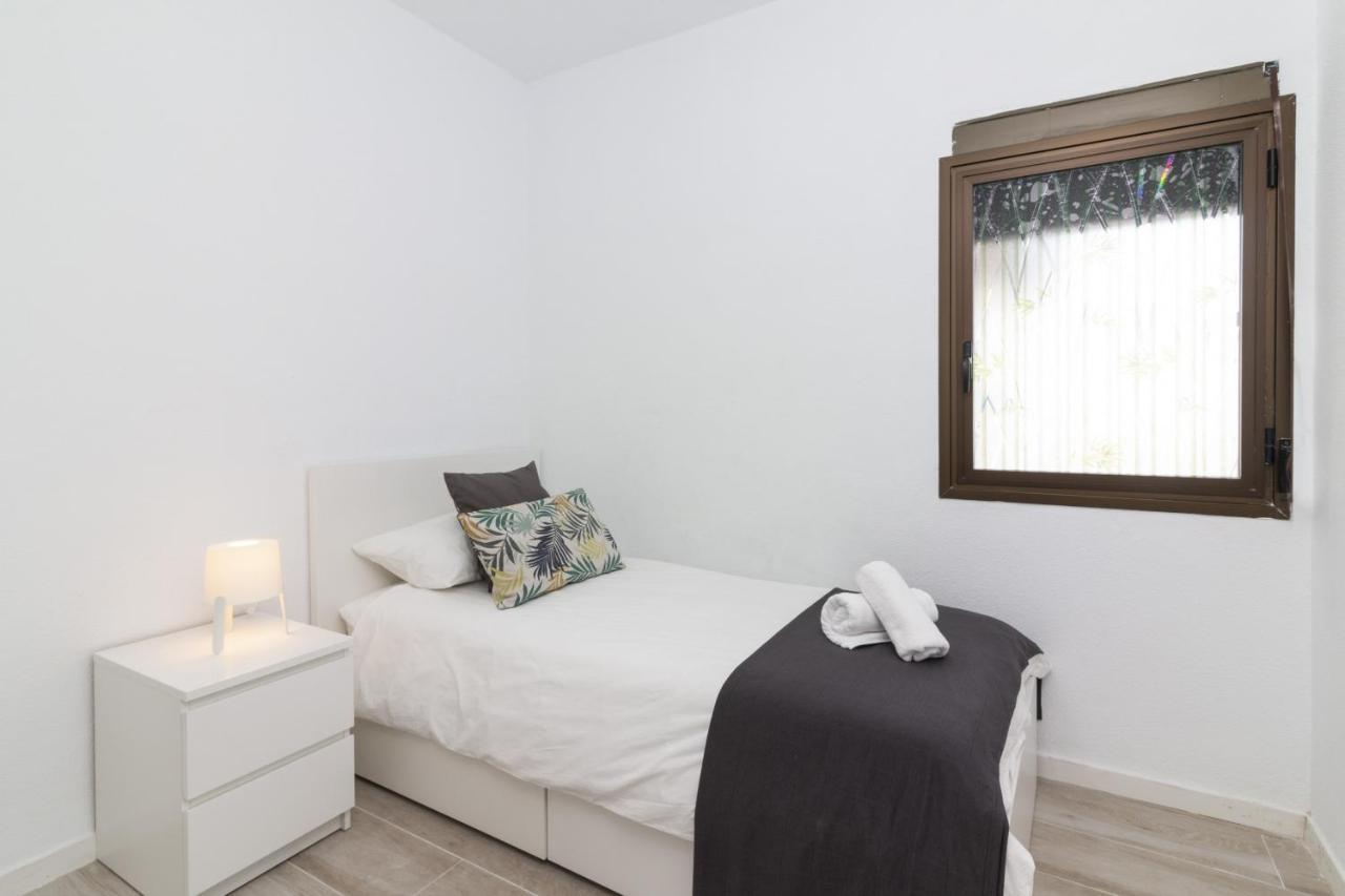 Homeforguest Amplio Apartamento En El Centro De Santa Cruz ภายนอก รูปภาพ
